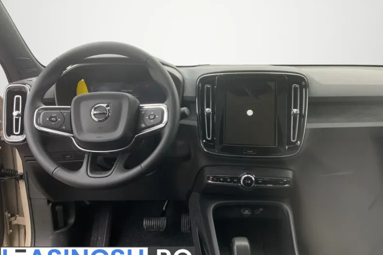 Volvo C40 din 2025 cu 3.500 km - oferta VOL227964 - foto 14