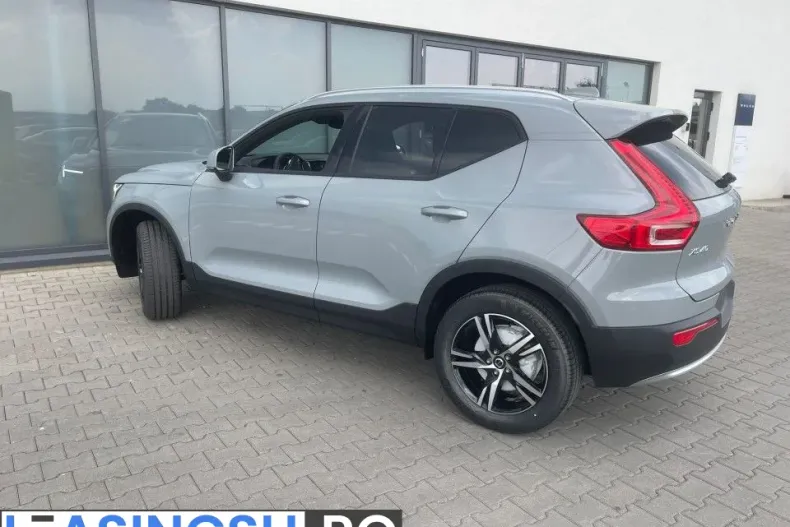 Volvo XC40 din 2025 cu 1 km - oferta VOL227965 - foto 9