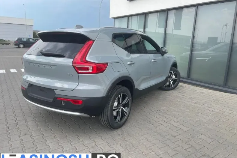 Volvo XC40 din 2025 cu 1 km - oferta VOL227965 - foto 10