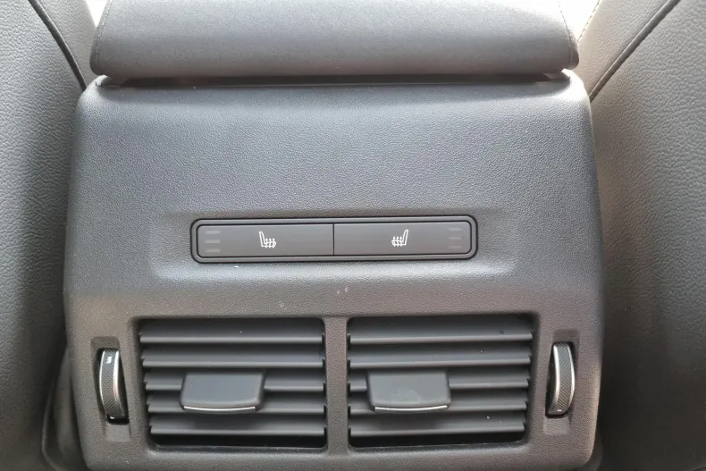 Land Rover Discovery Sport din 2024 cu 866 km - oferta LAN227969 - foto 21