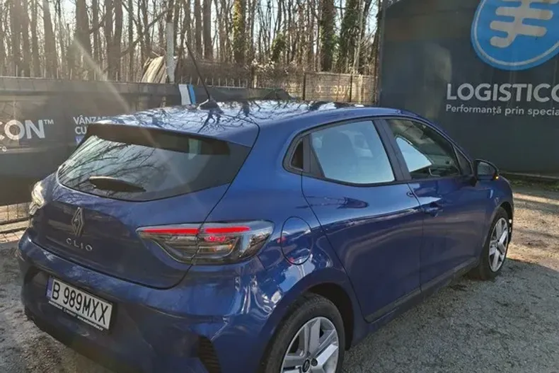 Renault Clio din 2024 cu 33.492 km - oferta REN227970 - foto 4