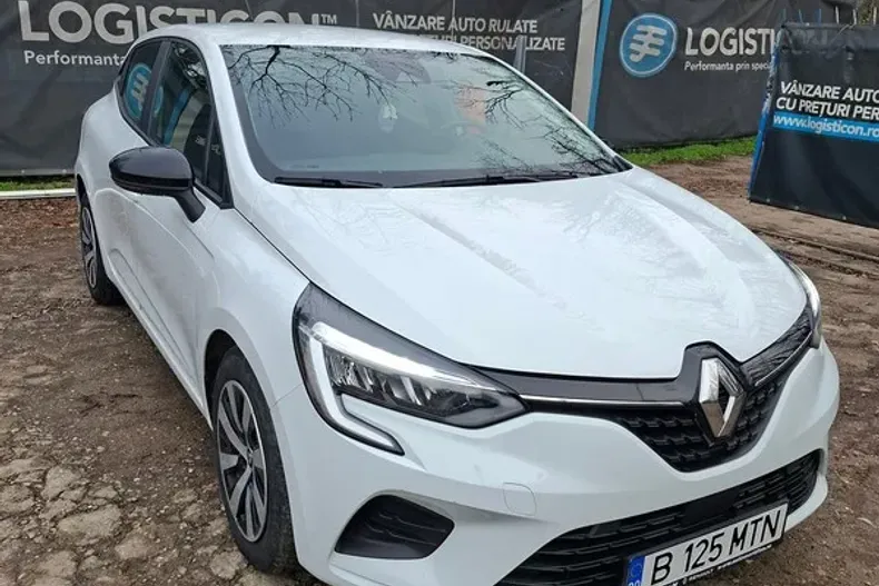 Renault Clio din 2023 cu 42.503 km - oferta REN227971 - foto 3