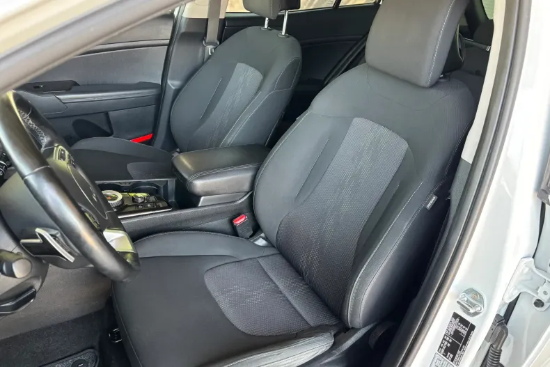 Kia Sportage din 2023 cu 167.000 km - oferta KIA227973 - foto 35