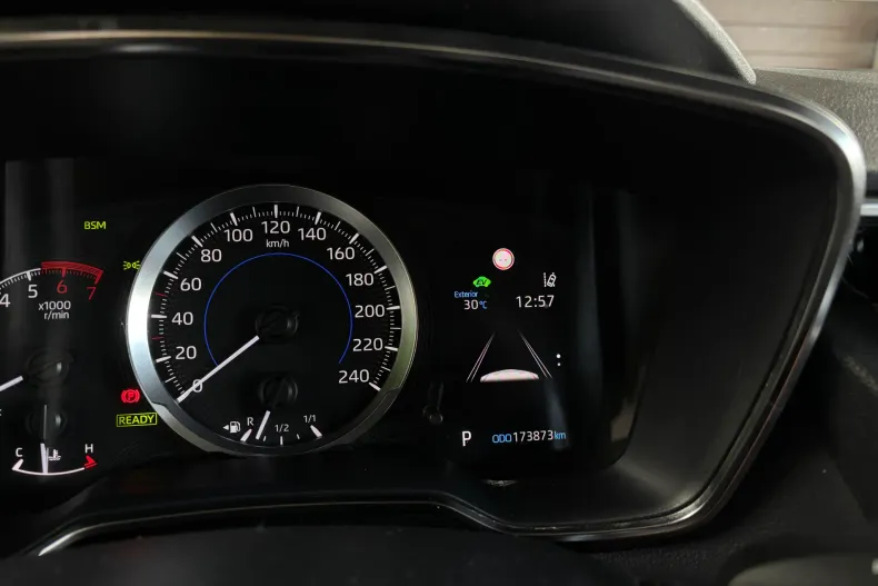 Toyota Corolla din 2021 cu 173.800 km - oferta TOY227974 - foto 19