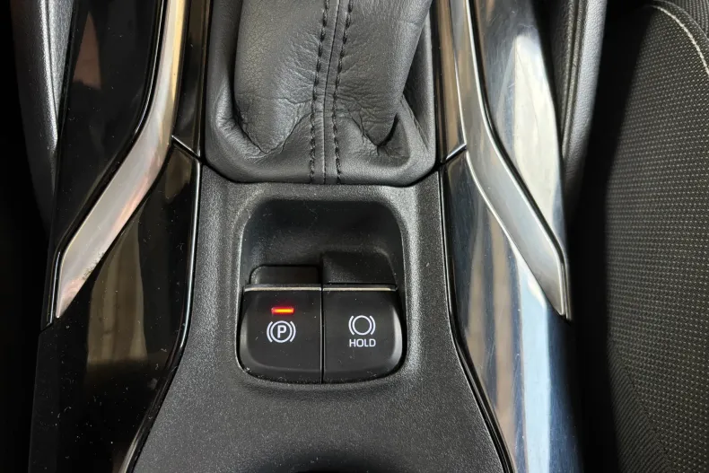 Toyota Corolla din 2021 cu 173.800 km - oferta TOY227974 - foto 34