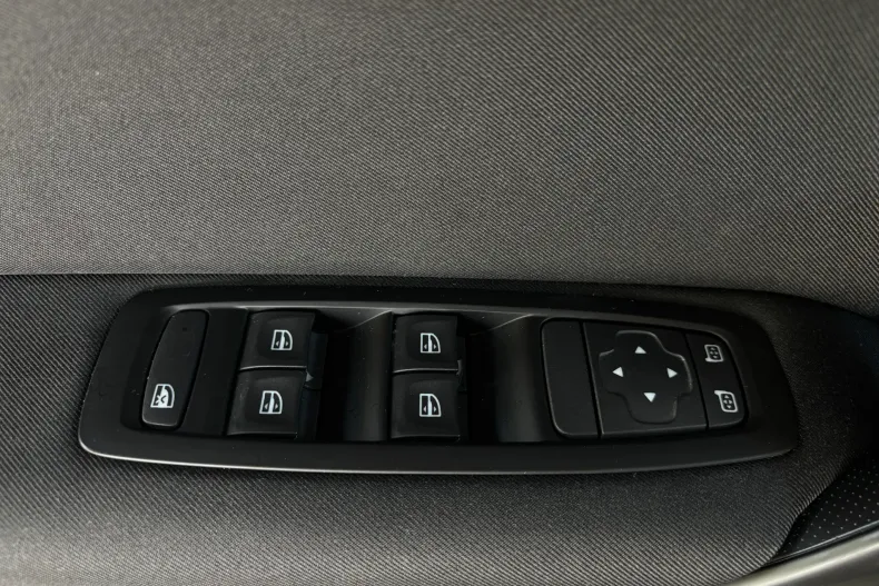 Renault Megane din 2021 cu 142.900 km - oferta REN227976 - foto 15