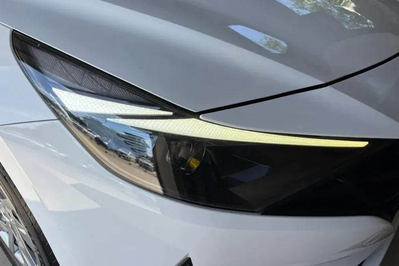 Hyundai Elantra din 2022 cu 138.000 km - oferta HYU227977 - foto 11