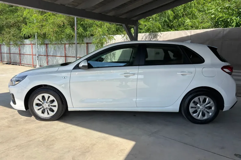 Hyundai i30 din 2022 cu 106.000 km - oferta HYU227978 - foto 8