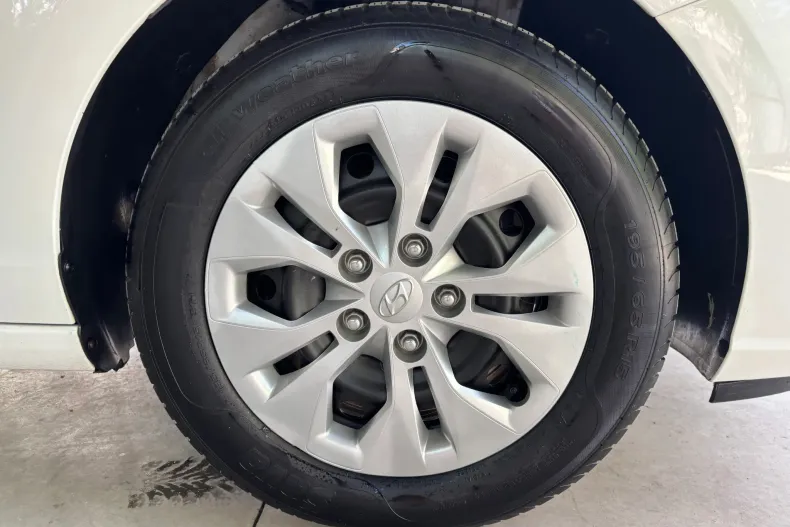 Hyundai i30 din 2022 cu 106.000 km - oferta HYU227978 - foto 10