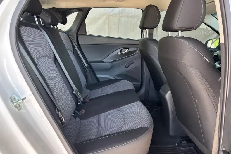 Hyundai i30 din 2022 cu 106.000 km - oferta HYU227978 - foto 30