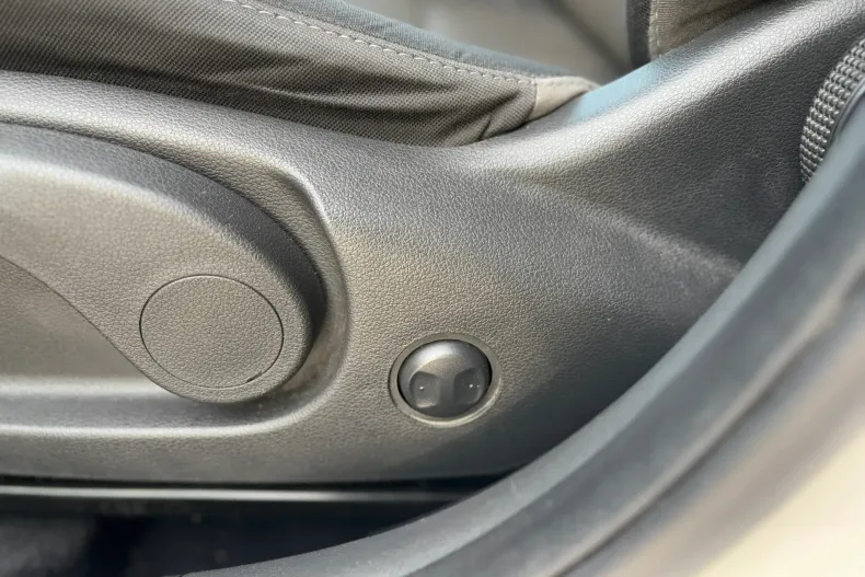 Hyundai i30 din 2020 cu 180.000 km - oferta HYU227979 - foto 27