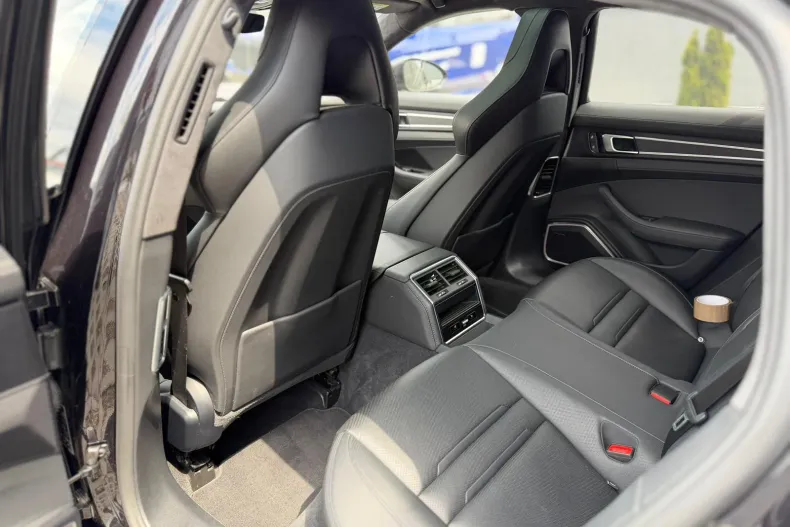 Porsche Panamera din 2022 cu 73.888 km - oferta POR227987 - foto 19