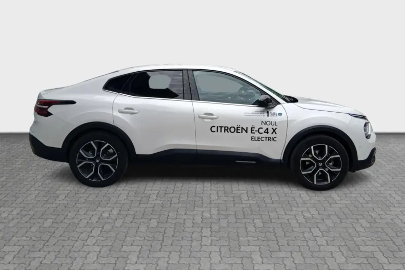 Citroën C4X din 2023 cu 7.929 km - oferta CIT227994 - foto 8