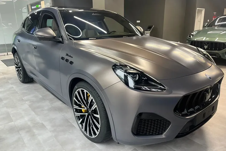 Maserati Grecale din 2025 cu 6 km - oferta MAS228006 - foto 2