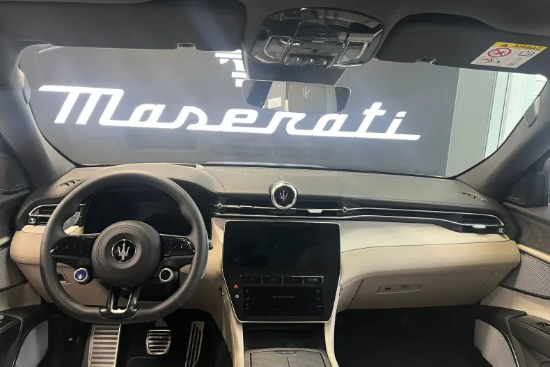 Maserati Grecale din 2025 cu 6 km - oferta MAS228006 - foto 15