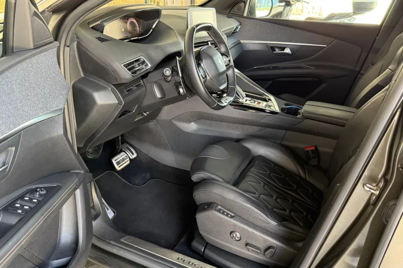 Peugeot 3008 din 2020 cu 149.384 km - oferta PEU228015 - foto 6