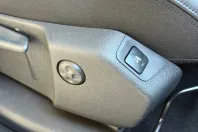 Peugeot 3008 din 2020 cu 149.384 km - oferta PEU228015 - foto 36