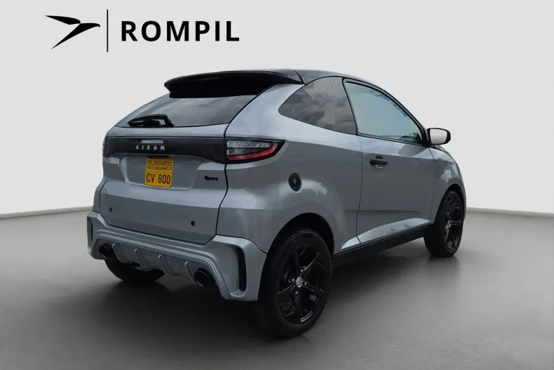 Aixam Coupé din 2024 cu 12.900 km - oferta AIX228018 - foto 3