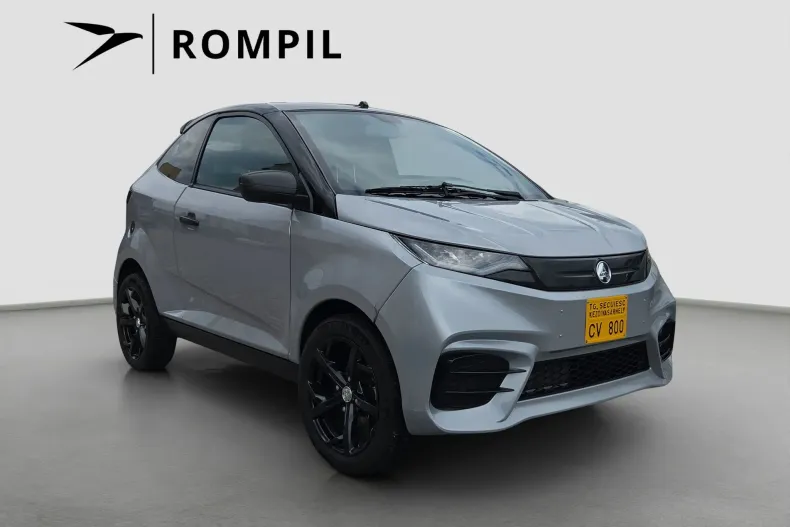 Aixam Coupé din 2024 cu 12.900 km - oferta AIX228018 - foto 8