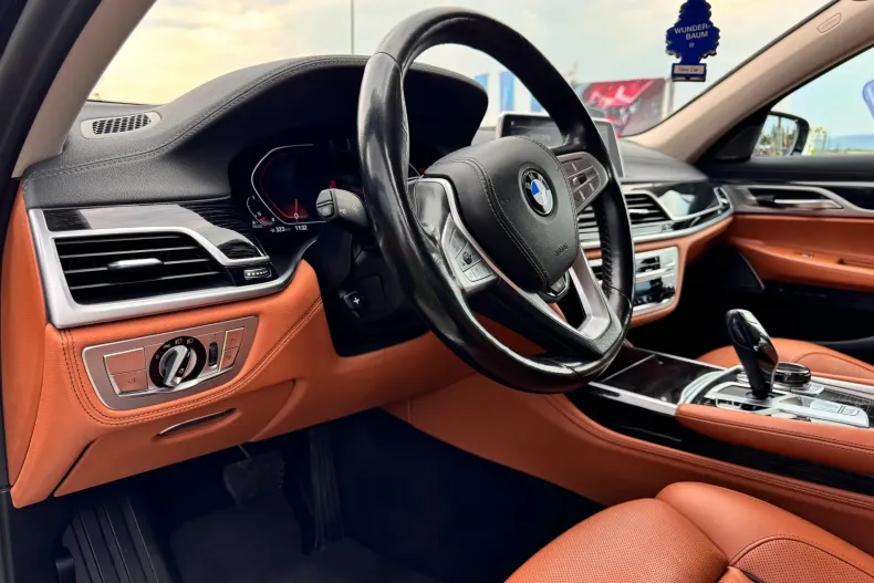 BMW 740d (Seria 7) din 2020 cu 120.738 km - oferta BMW228024 - foto 13