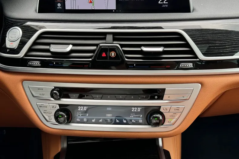 BMW 740d (Seria 7) din 2020 cu 120.738 km - oferta BMW228024 - foto 16