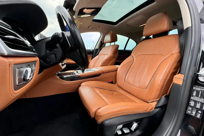 BMW 740d (Seria 7) din 2020 cu 120.738 km - oferta BMW228024 - foto 21