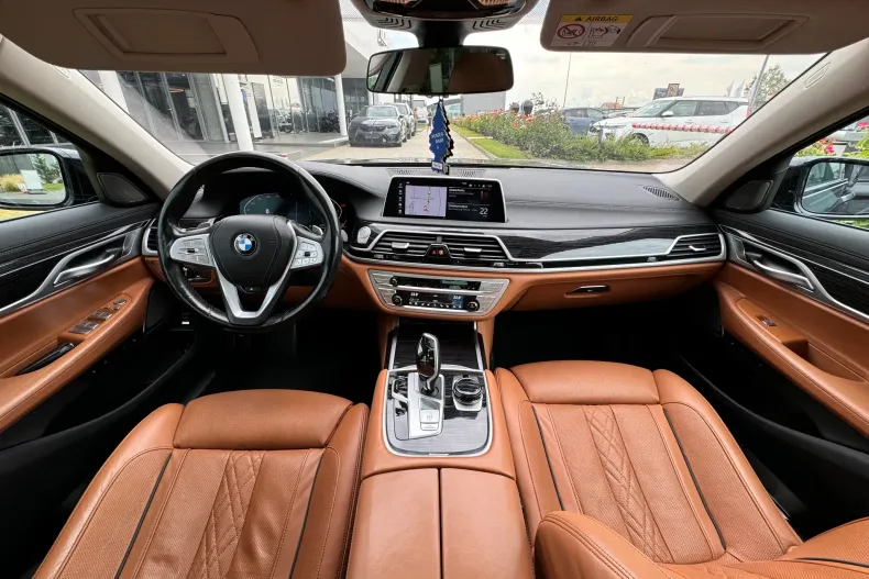 BMW 740d (Seria 7) din 2020 cu 120.738 km - oferta BMW228024 - foto 23