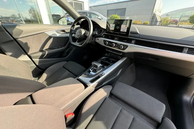 Audi A4 Limuzina din 2021 cu 111.640 km - oferta AUD228027 - foto 19