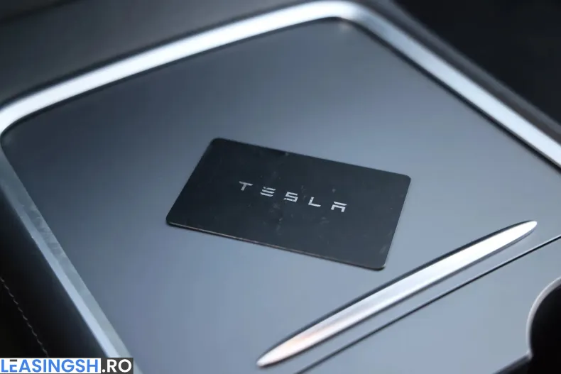 Tesla Model 3 din 2021 cu 80.600 km - oferta TES228028 - foto 24
