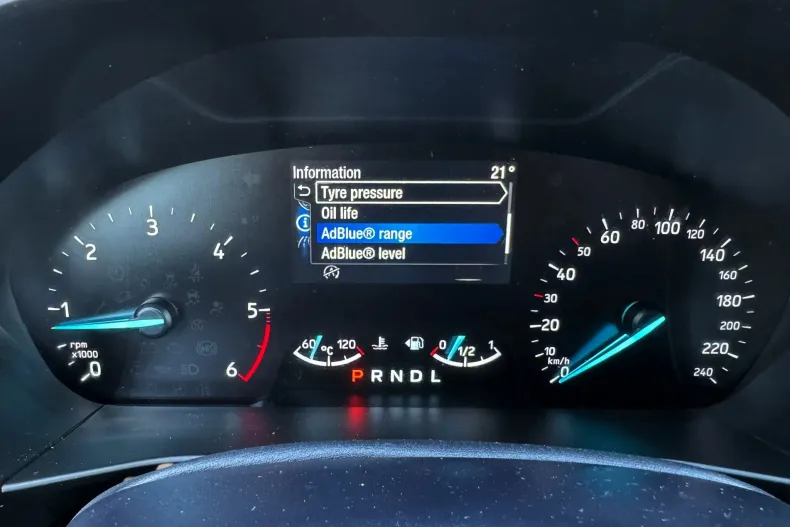 Ford Focus din 2022 cu 112.945 km - oferta FOR228030 - foto 33