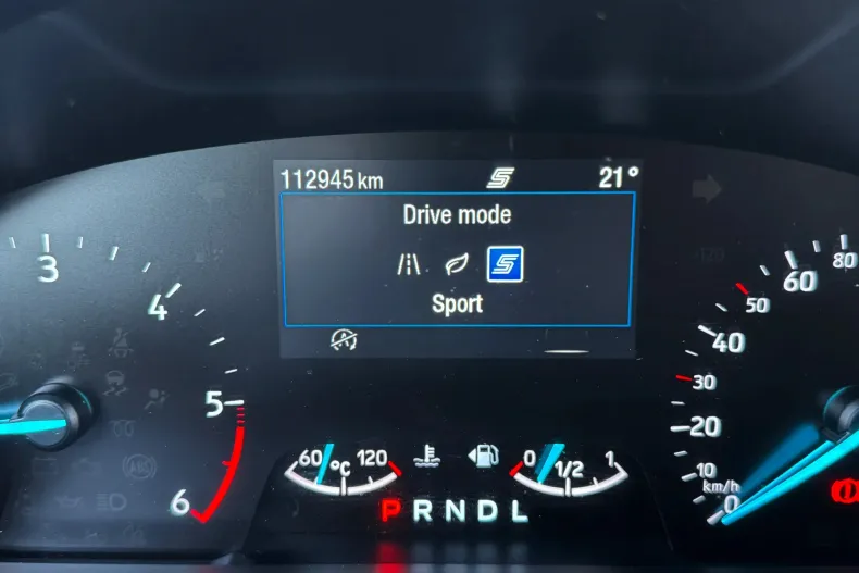 Ford Focus din 2022 cu 112.945 km - oferta FOR228030 - foto 36