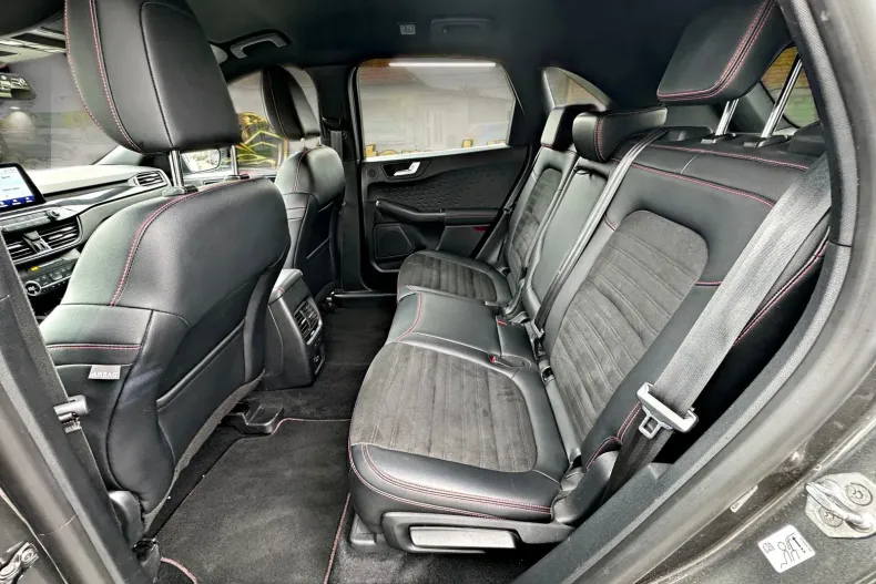 Ford Kuga din 2021 cu 164.269 km - oferta FOR228032 - foto 6