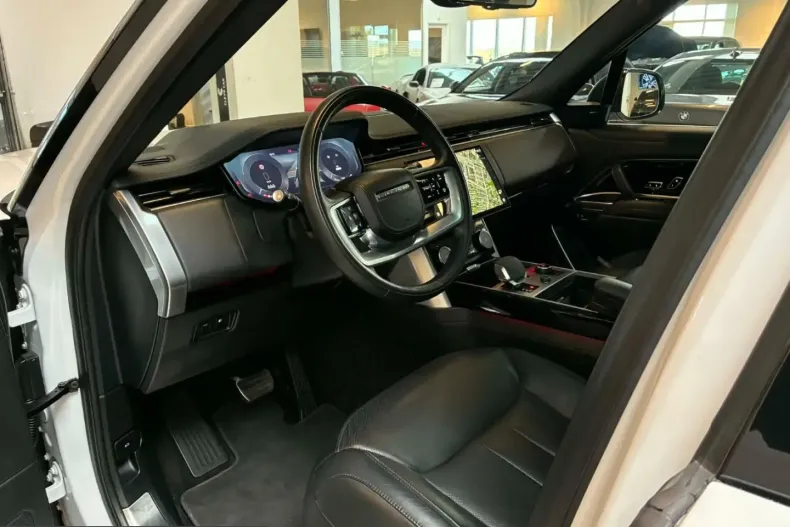 Land Rover Range Rover din 2023 cu 31.000 km - oferta LAN228053 - foto 7