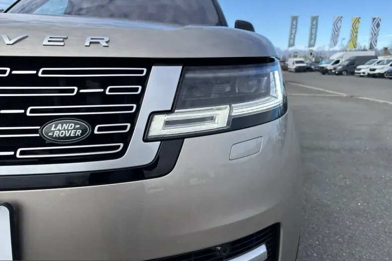 Land Rover Range Rover din 2023 cu 64.299 km - oferta LAN228054 - foto 35