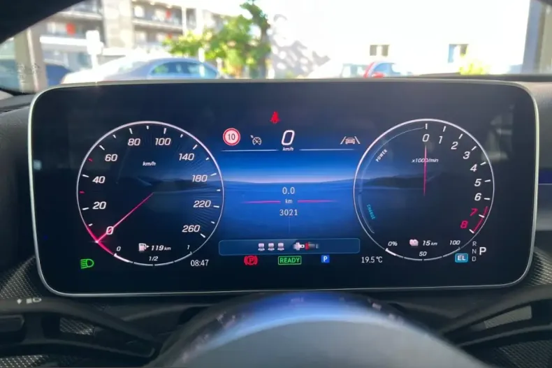 Mercedes-Benz C 300 (Clasa C) din 2025 cu 2.974 km - oferta MER228055 - foto 15