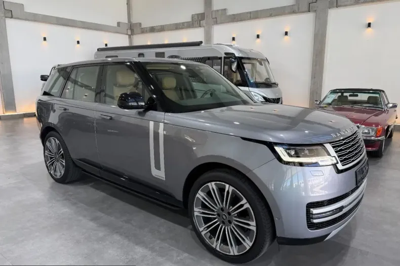 Land Rover Range Rover din 2023 cu 68.200 km - oferta LAN228057 - foto 4
