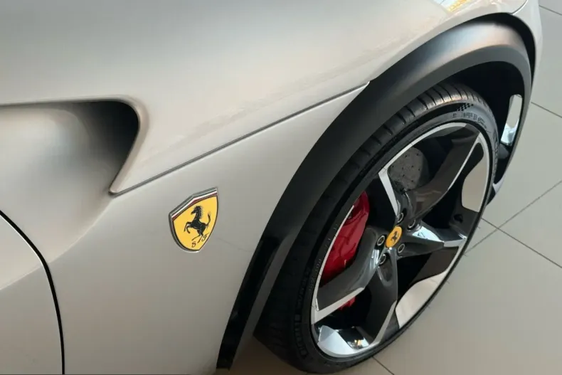 Ferrari Purosangue din 2023 cu 22.700 km - oferta FER228062 - foto 10