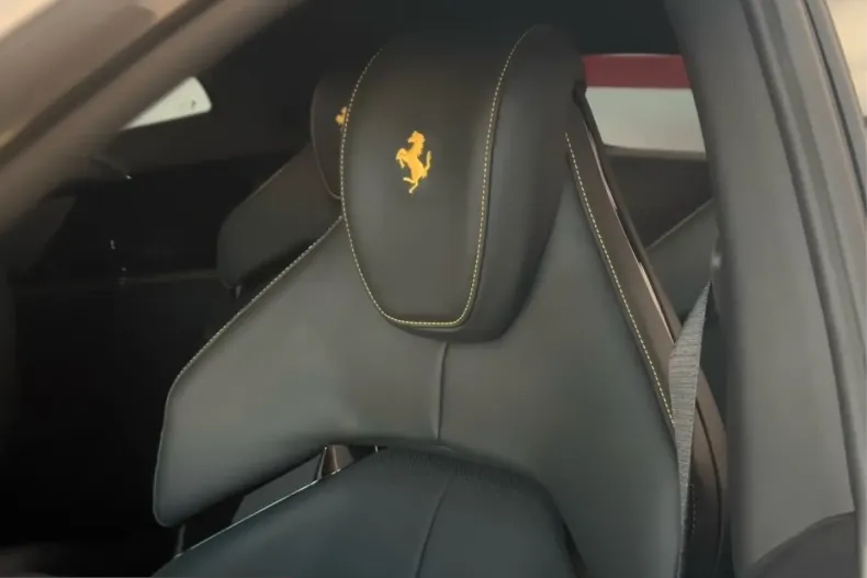 Ferrari Purosangue din 2023 cu 22.700 km - oferta FER228062 - foto 15