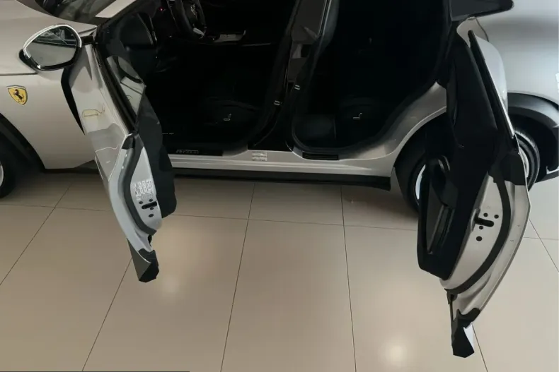 Ferrari Purosangue din 2023 cu 22.700 km - oferta FER228062 - foto 20