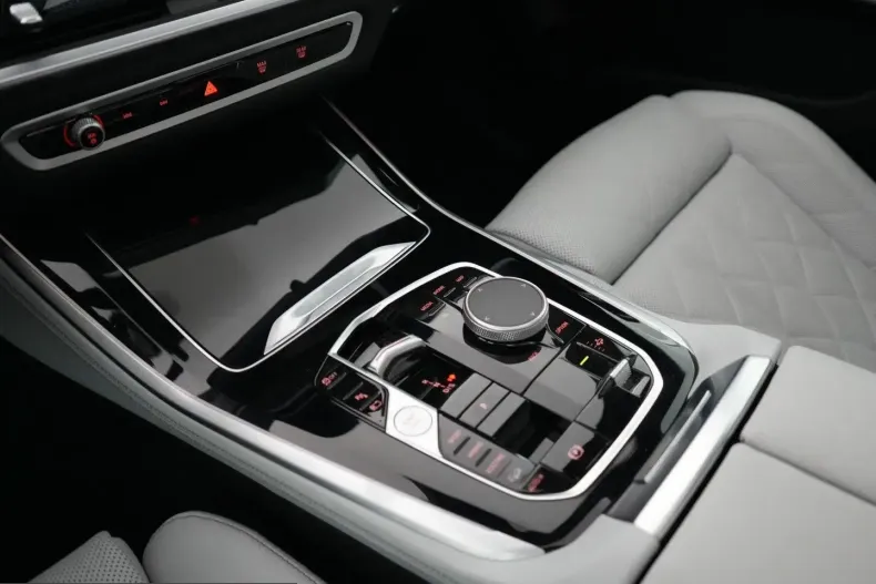 BMW X5 (Seria X) din 2024 cu 27.988 km - oferta BMW228069 - foto 39