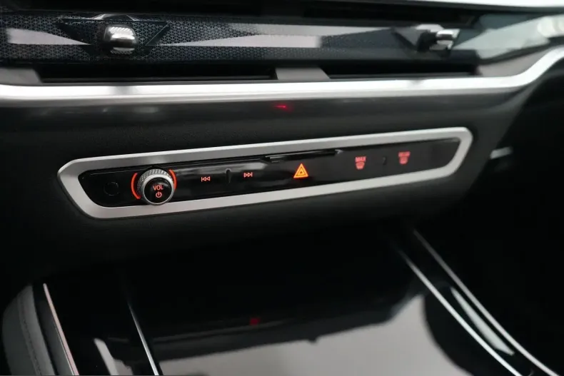 BMW X5 (Seria X) din 2024 cu 27.988 km - oferta BMW228069 - foto 44