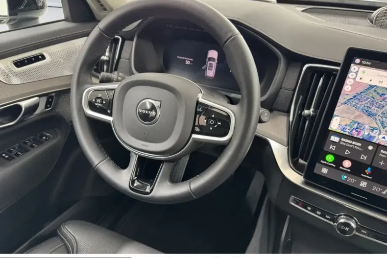 Volvo XC90 din 2025 cu 16.429 km - oferta VOL228074 - foto 8