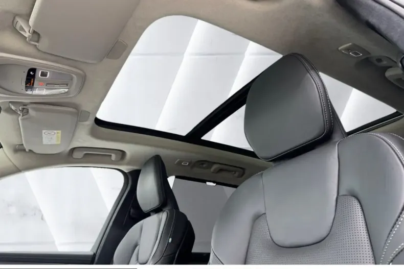 Volvo XC90 din 2025 cu 16.429 km - oferta VOL228074 - foto 20