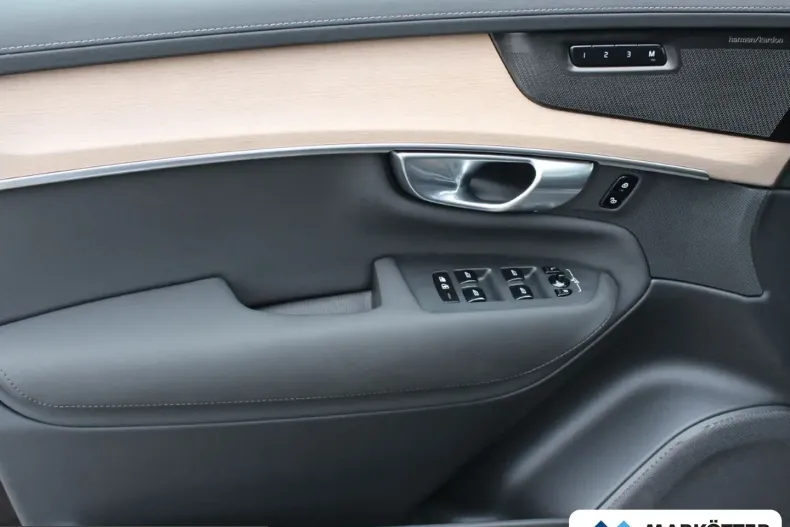 Volvo XC90 din 2025 cu 15.350 km - oferta VOL228075 - foto 6