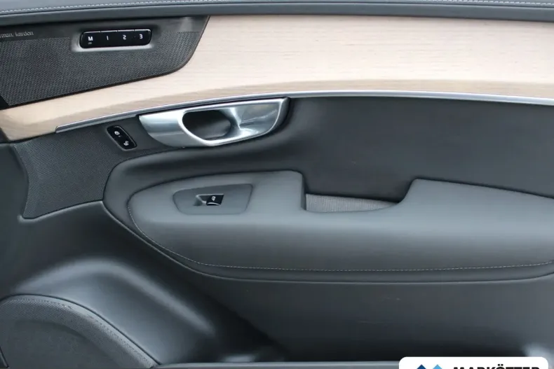 Volvo XC90 din 2025 cu 15.350 km - oferta VOL228075 - foto 9
