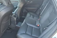 Volvo XC60 din 2025 cu 13.350 km - oferta VOL228076 - foto 11