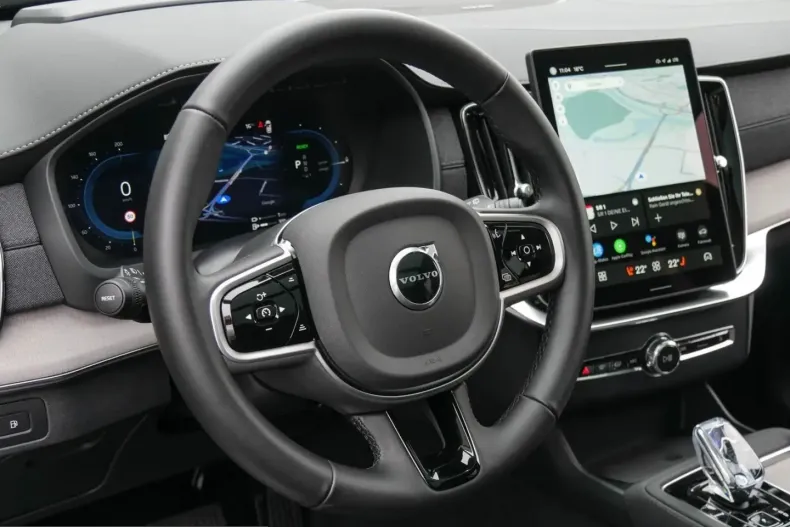 Volvo XC90 din 2025 cu 21.438 km - oferta VOL228079 - foto 9