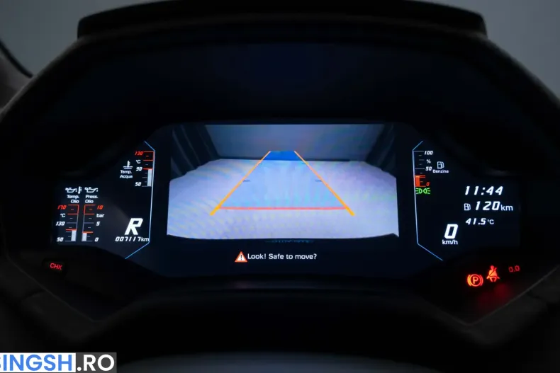 Lamborghini Huracán din 2025 cu 7.200 km - oferta LAM228080 - foto 18