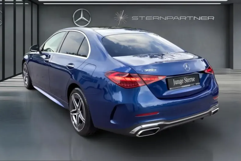 Mercedes-Benz C 300 (Clasa C) din 2025 cu 14.916 km - oferta MER228086 - foto 4