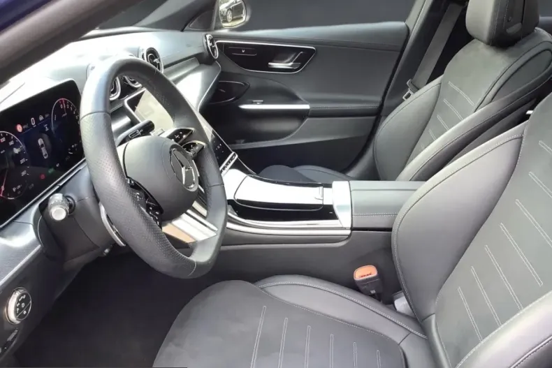 Mercedes-Benz C 300 (Clasa C) din 2025 cu 14.916 km - oferta MER228086 - foto 9